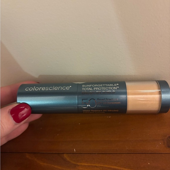 Colorescience brush on shield medium - Picture 5 of 6